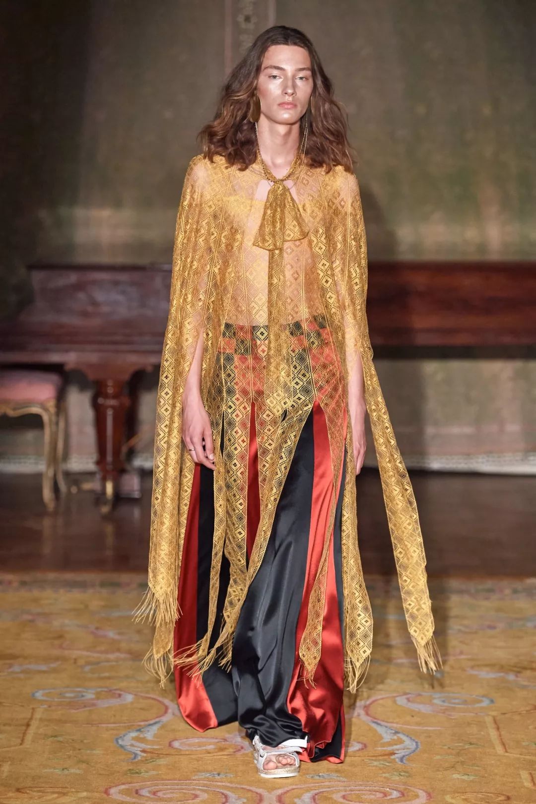 颠覆男装想象|17岁上伦时的西班牙设计师先锋到不行~_palomo