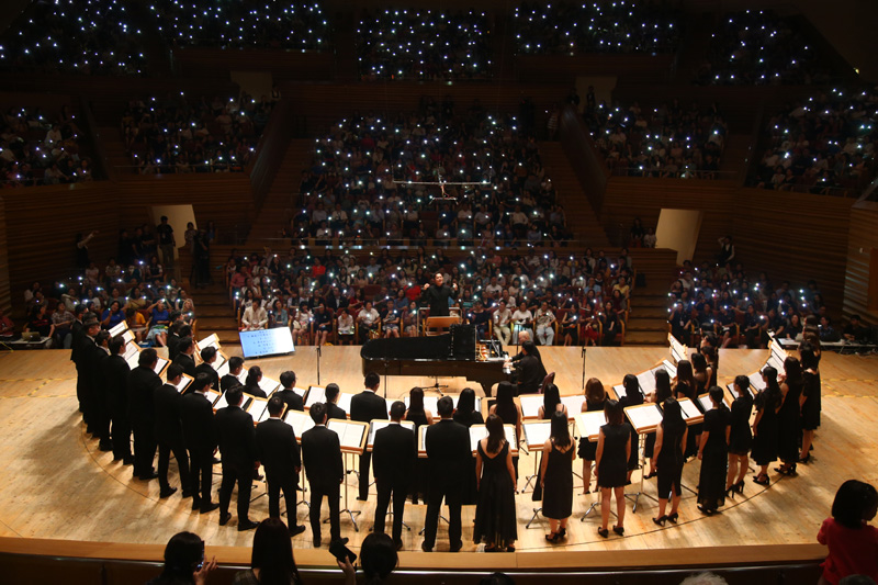 郑云龙彩虹合唱团公益接龙用音乐为聋哑青年就业赋能