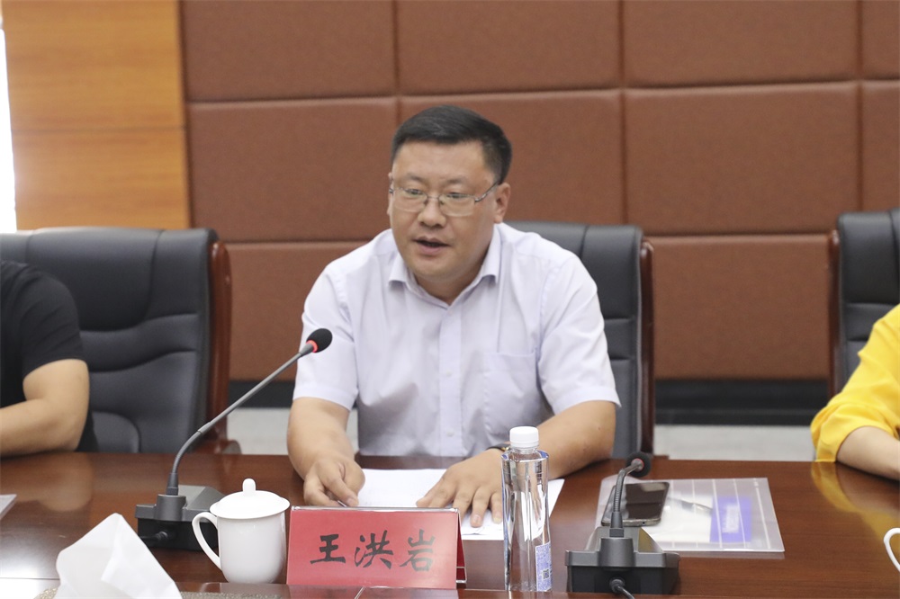 文圣区人大常委会视察全区交通运输工作_王洪岩