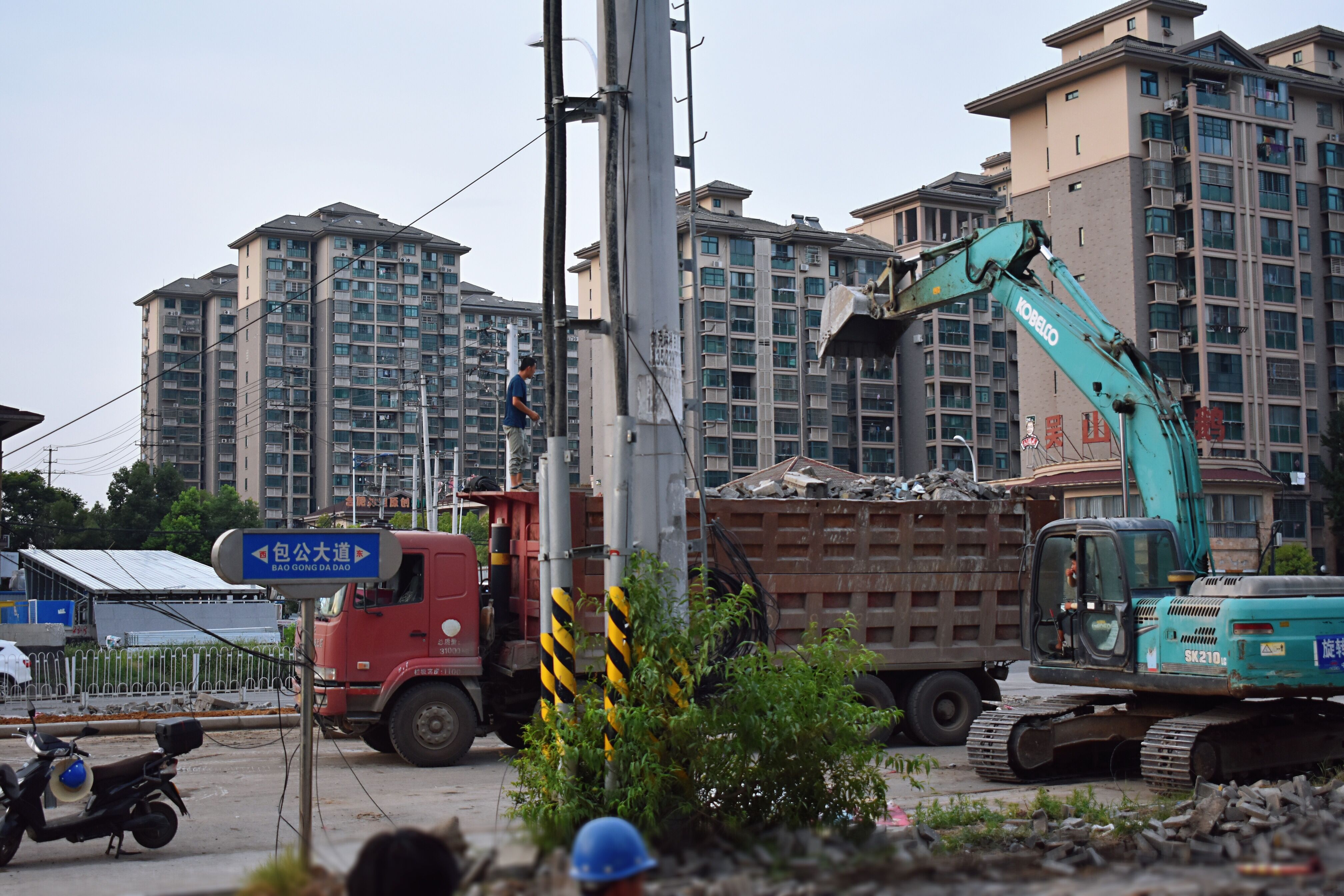 肥东县包公大道轻轨图片