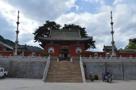 五台山碧霞寺禅寺介绍图片