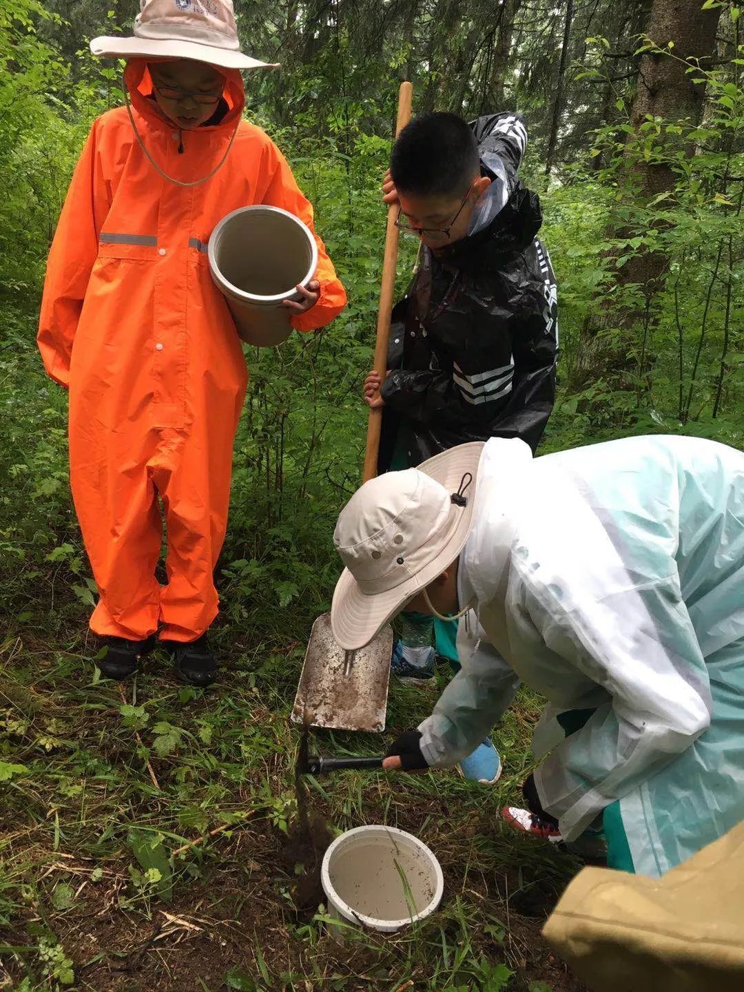 暑期科考神秘秦岭进山下水科研范儿