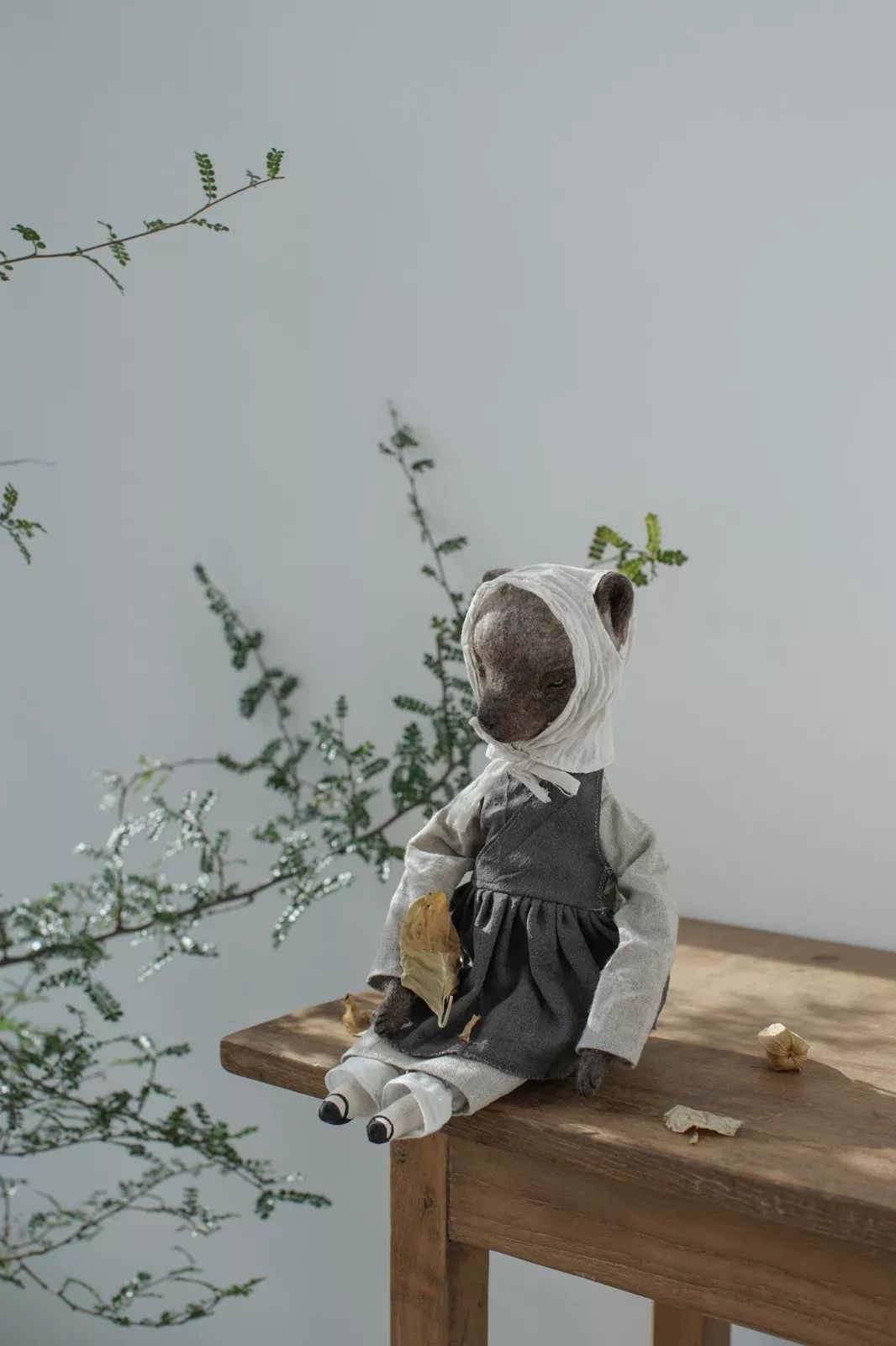 殷越:我当时都没有系统的学习过羊毛毡或者手作一类的课程,首先在国内