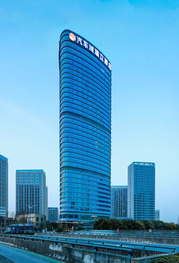 上海国际汽车城瑞立酒店一开业圈粉大波酒店控,今年必打卡no1600 人