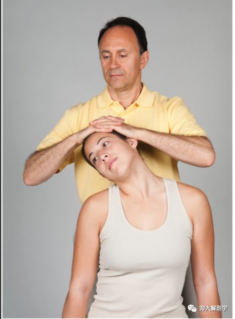 1颈椎间孔挤压试验