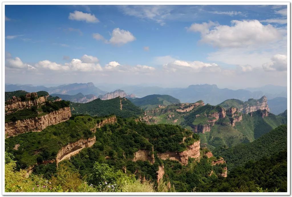 7月27日武乡板山看千峰竞秀万壑争奇感受红色革命休闲避暑一日游