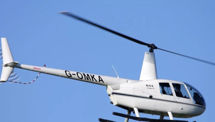 猎鹰飞行俱乐部再添"新成员" ——罗宾逊r44_直升机