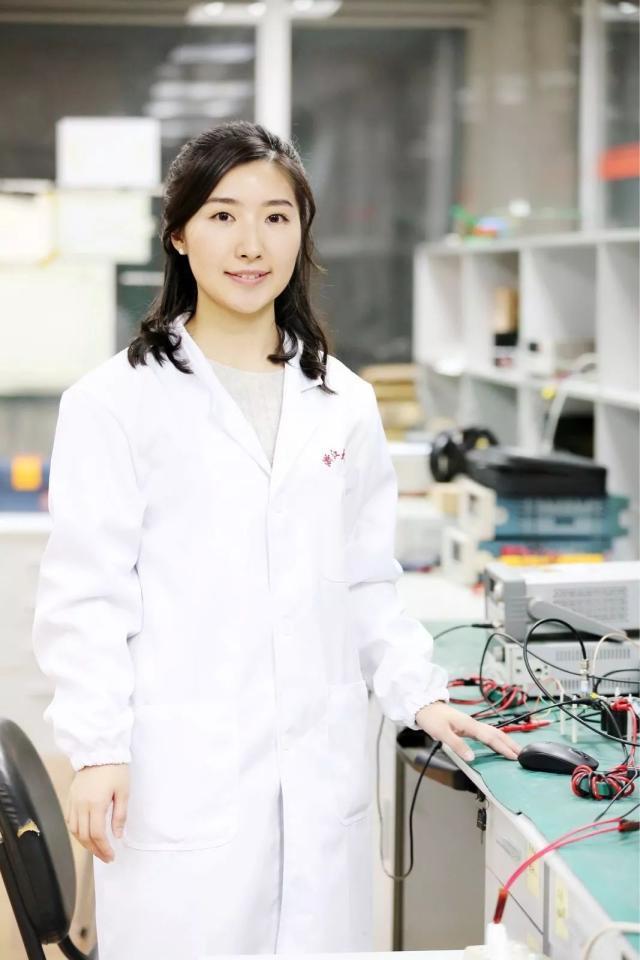 浙大最年轻博士生导师16岁上复旦26岁踏入教授级别颜值惊人