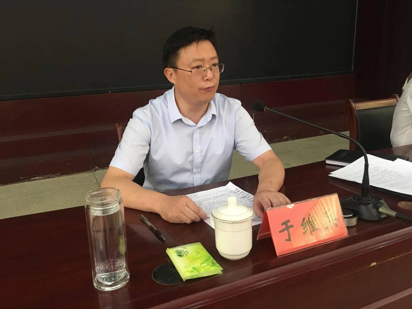 2019年7月24日上午,江苏省连云港市赣榆区城头镇庄重召开深化扫黑除恶