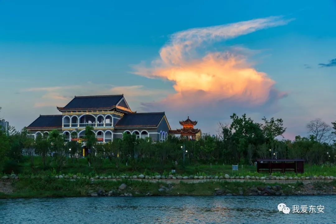 东安县紫水河天然浴场避暑胜地