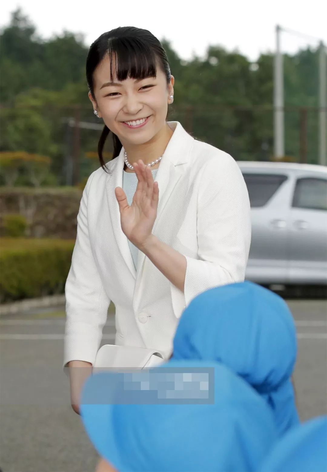 佳子公主人比花娇保养得宜看不出年纪一双无辜眼过于减龄