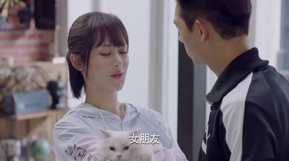 韩商言问佟年想接吻吗当接吻时谁注意到这细节太走心了