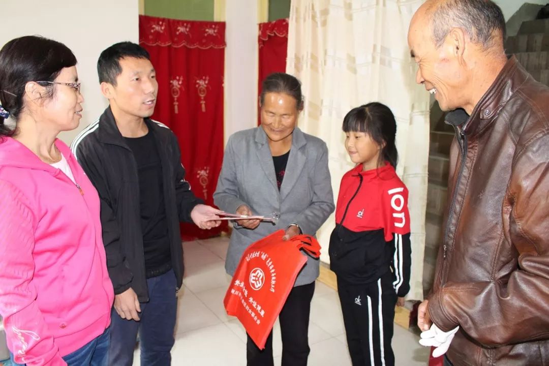 第一书记扶贫手记连载75梁小平桑梓情