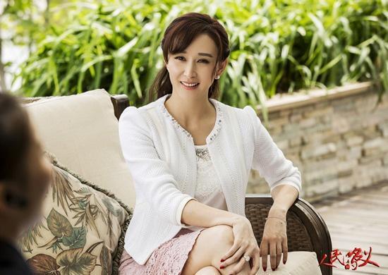 人民的名义为演好钟小艾她高价购置昂贵衣服首饰却输给胡静