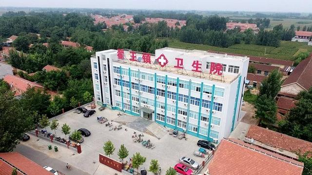 3亿,建筑面积23000㎡的综合病房楼建成投用;阳信县人民医院建筑面积