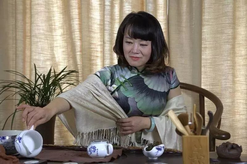 标杆企业┃钢丸姐陈群芝销量突破数百万吨