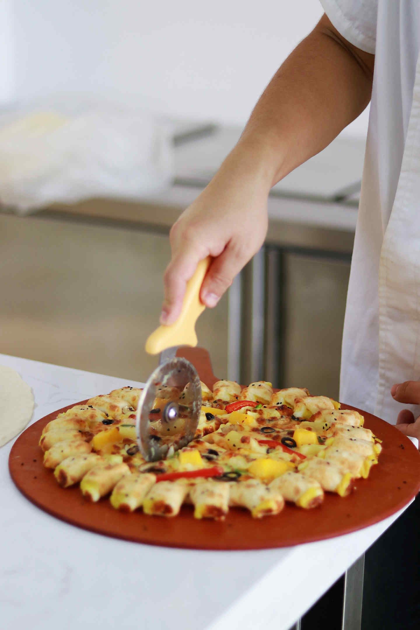 披萨制作返回搜狐,查看更多