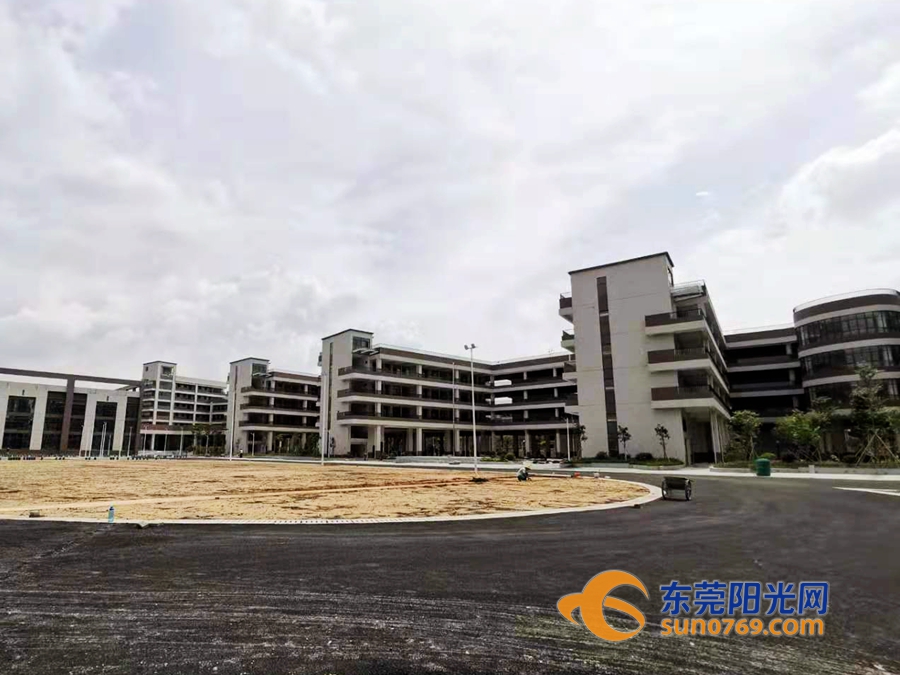 东莞又一所公办小学即将完工 8月中旬可交付使用_万江