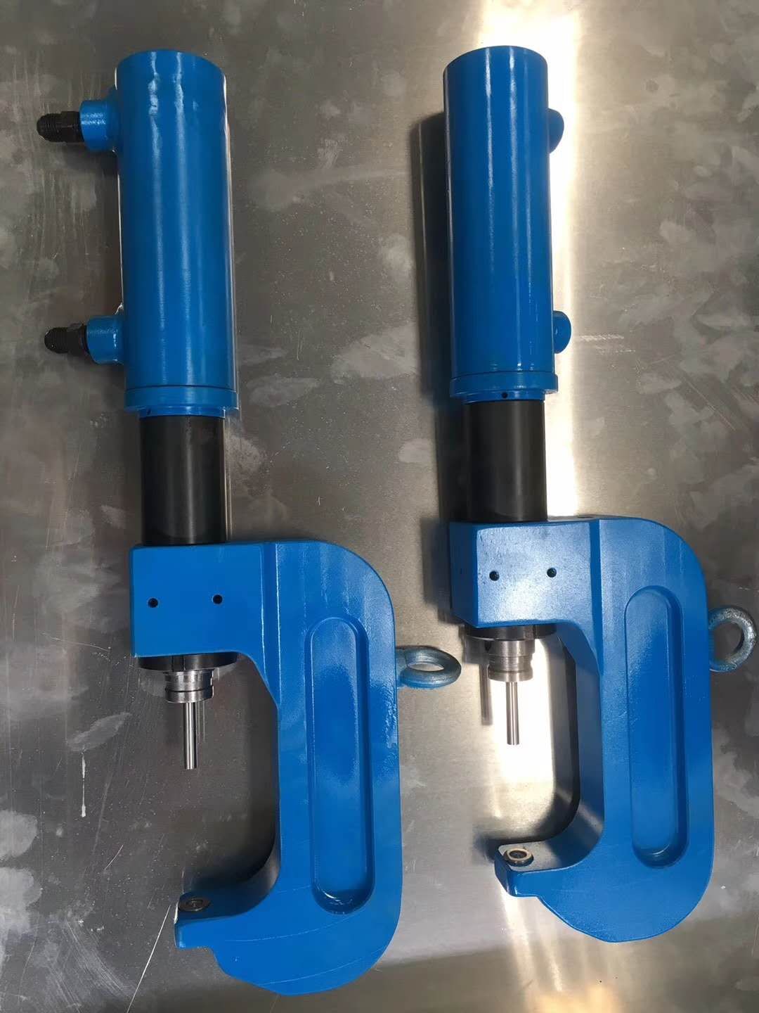 锁铆铆接装备锁住今天铆接未来