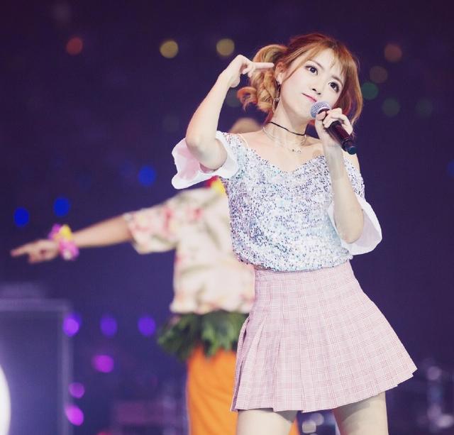 原创周淑怡大秀骨盆舞直播间却没有弹幕网友没空打字