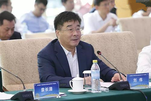 中国人民大学学校办公室副主任,国内合作办公室主任乔鹏参加相关活动.