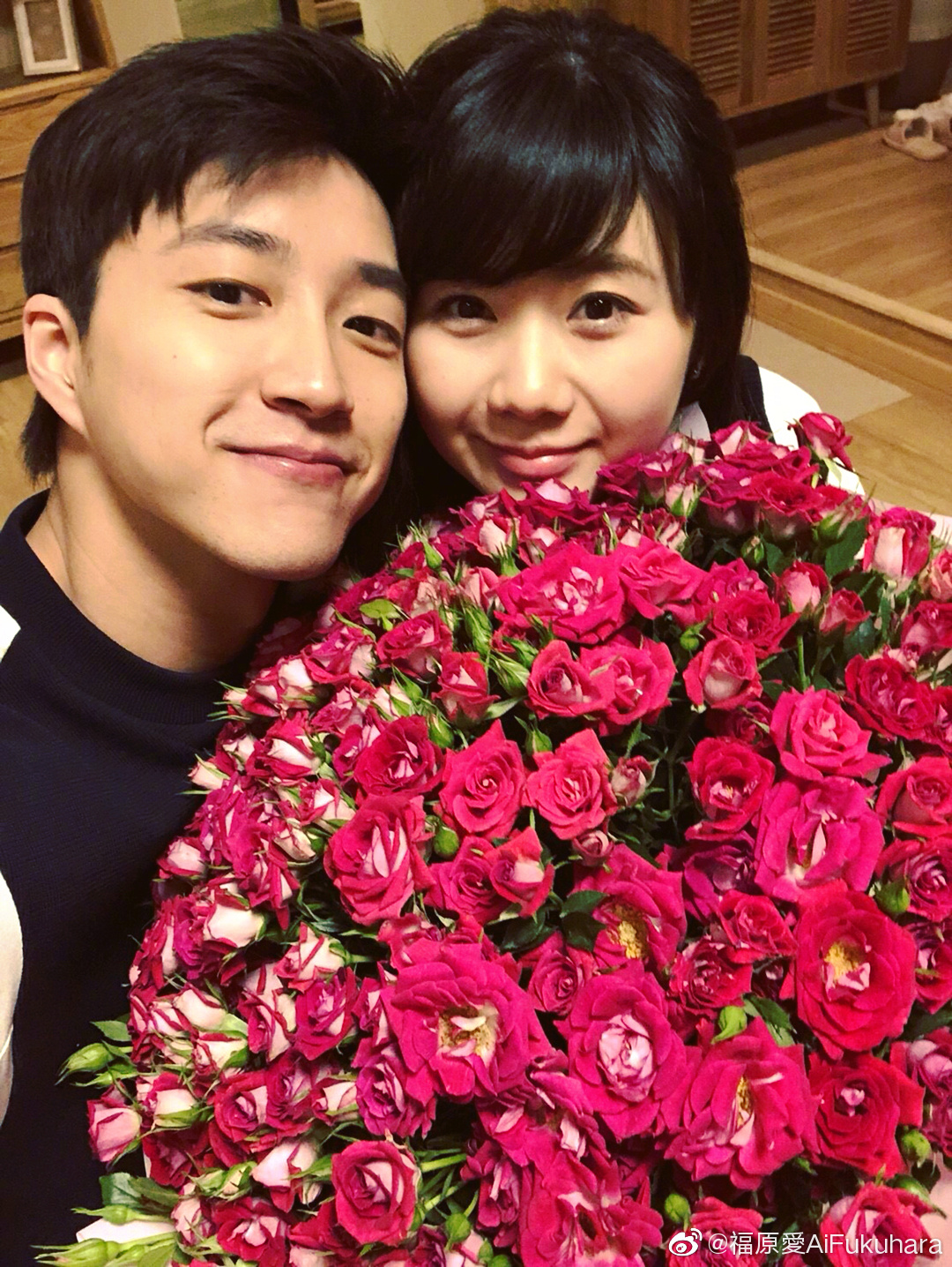 江宏杰福原爱快把微博发成微信聊天记录了