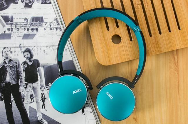 钦定黑马akgy500无线蓝牙耳机环境感知特色真香