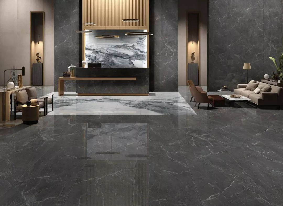 重拾情怀跟随辛巴登上荣耀石的顶峰