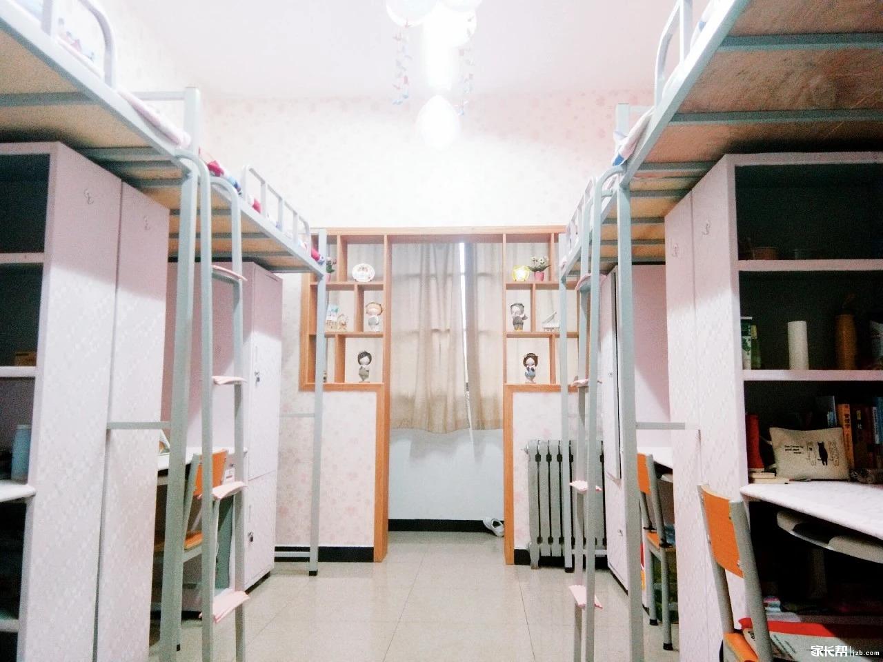 上海市金山中学宿舍图片