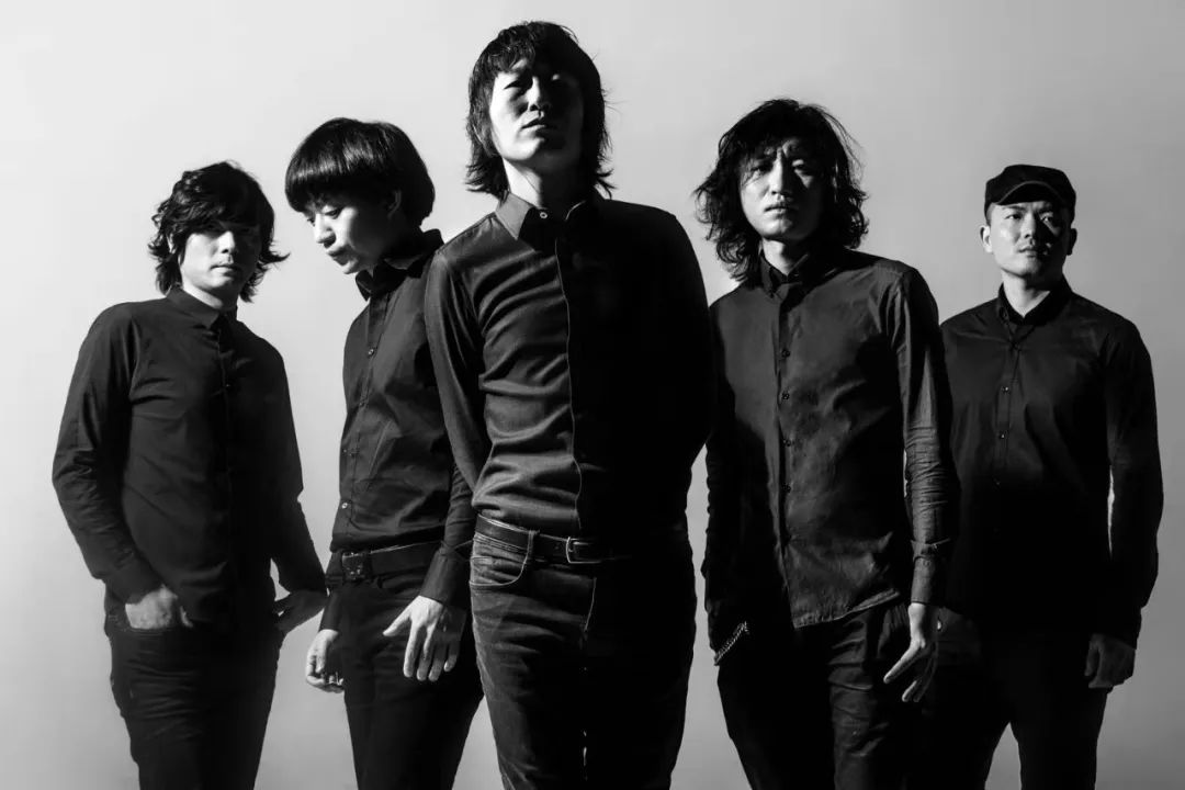 曾经12年没发专辑声音玩具这支乐队有多追求完美