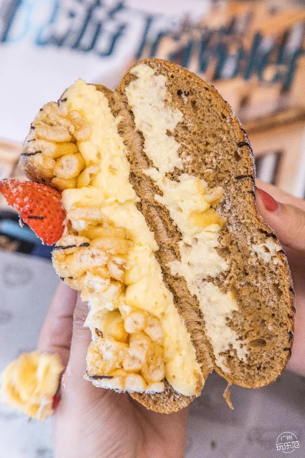 喜茶软欧包测评来啦!最值得买的竟然是.