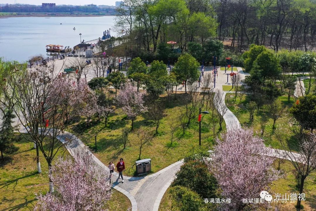 官渡八景四季之望水登楼_光山