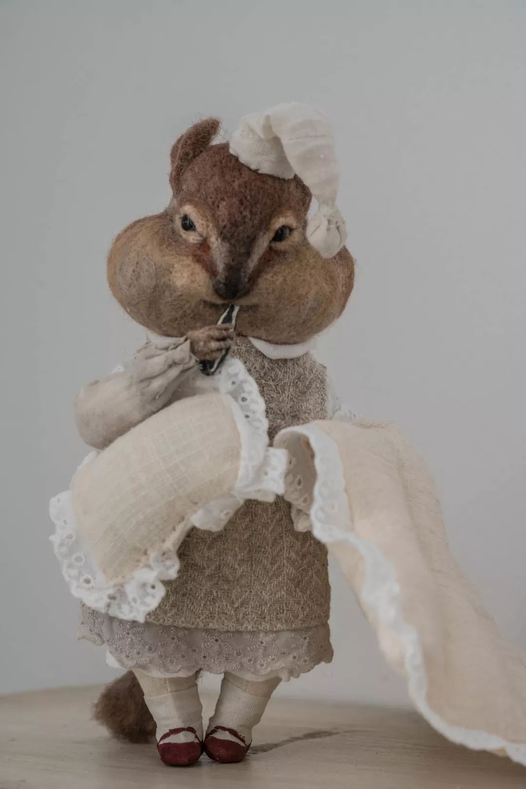 对话| 她的手作,让日本人都感动_殷越