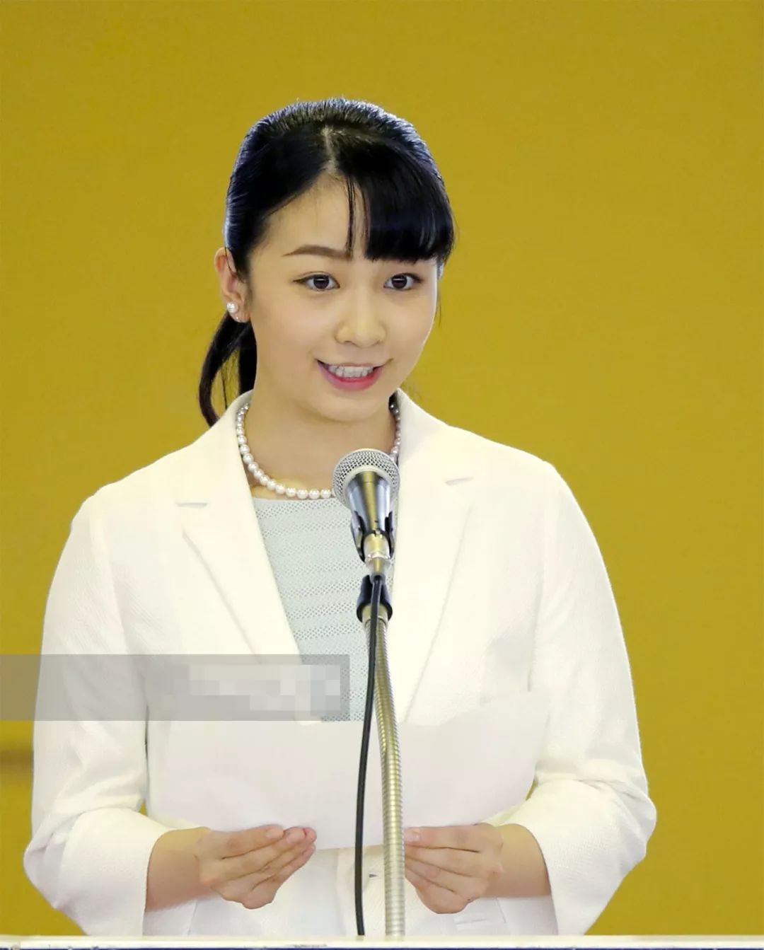 佳子公主人比花娇保养得宜看不出年纪一双无辜眼过于减龄