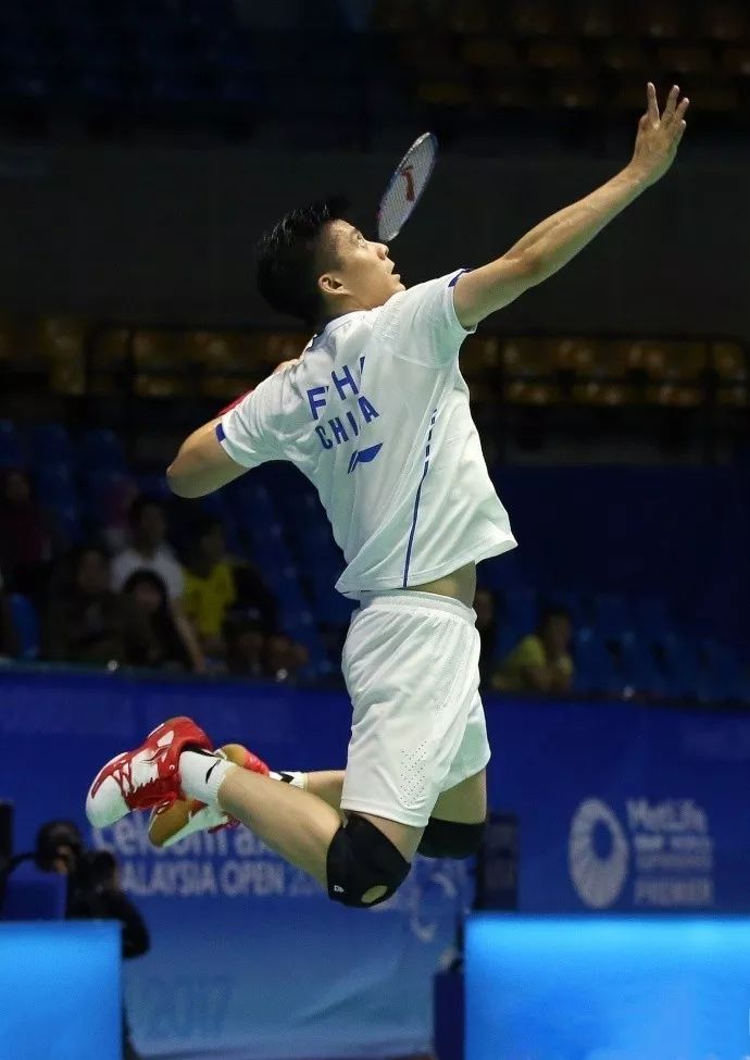 张弛有度才是羽球进阶法宝,看完学会如何"松"怎么"紧"!