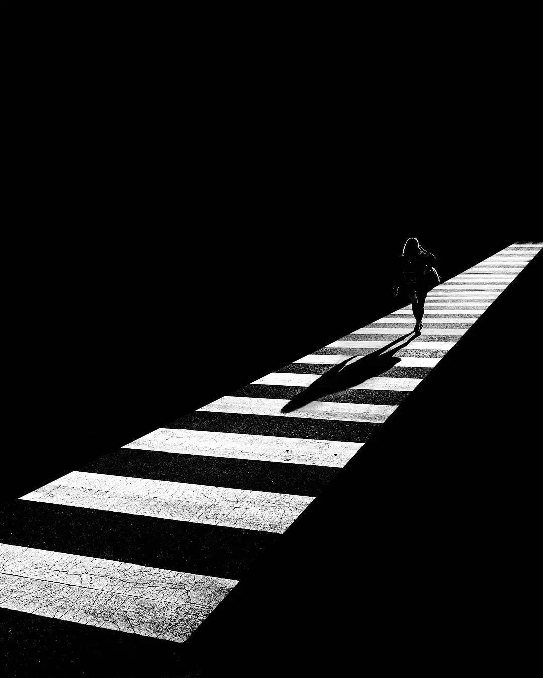 黑白光影另类都市