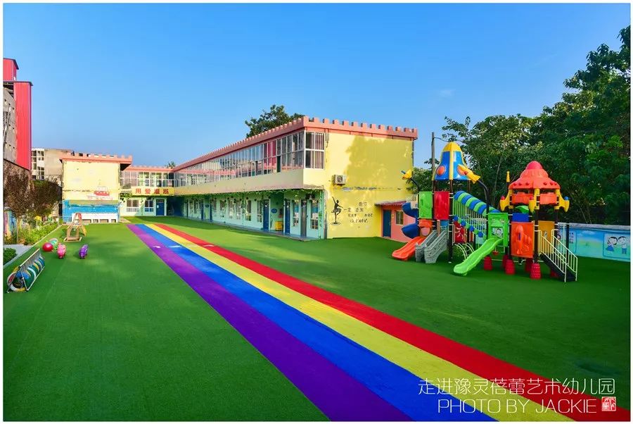 屈伟力 | 走进豫灵蓓蕾艺术幼儿园 | 摄影图片辑 | 节选