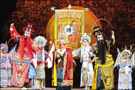 绍剧是一种以"三五七,二凡"为基本唱调的绍兴地方戏剧,以高亢激越的