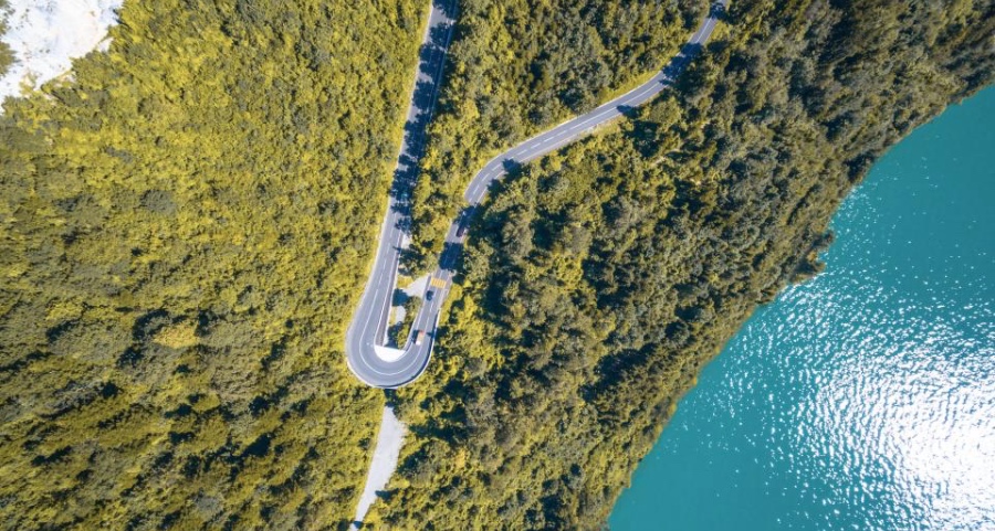 2019冷年落幕,美的格力奥克斯在家电市场迎来一轮开盘抢跑行情!-家电圈官网