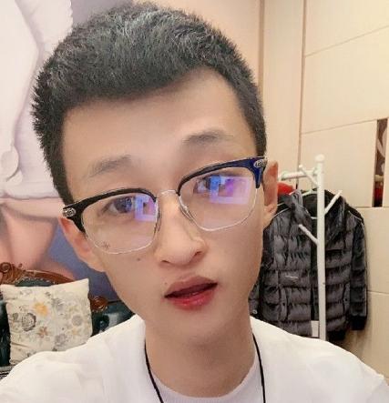 原创直播一次收入百万的4网红快手3人上榜他一小时赚千万