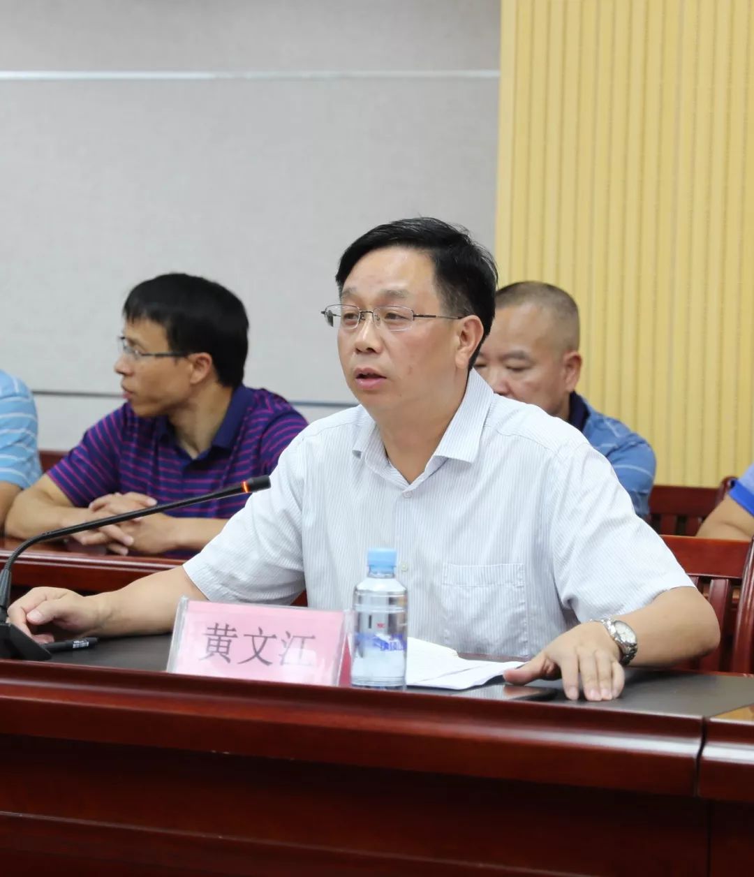 东兰县人民政府与南宁三中举行教育帮扶签约仪式