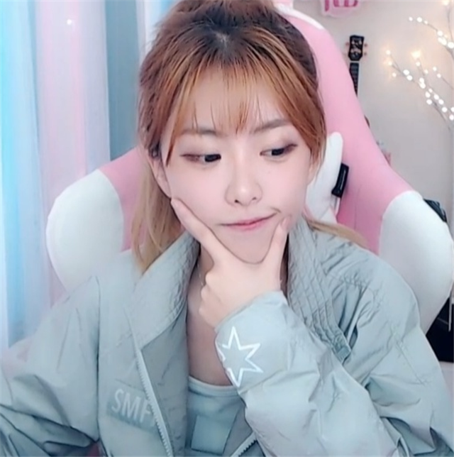 周淑怡成下一个刘飞儿喉咙撕裂顶不住再下去就要做息肉手术