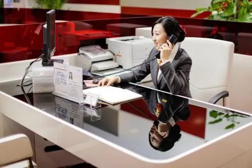 为什么您的微信朋友圈需要一位银行客户经理