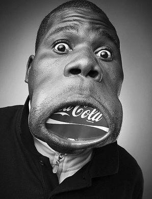 世界上嘴巴最大的人