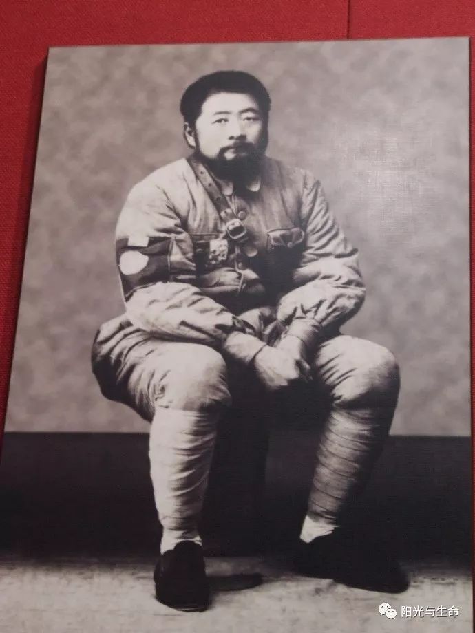 诗歌播音英雄赞歌纪念吉鸿昌将军