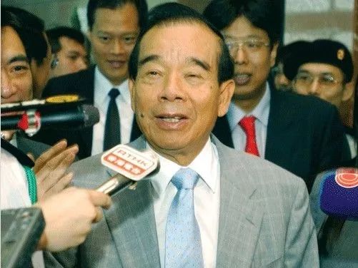 一件首饰一个时代,周大福背后的故事远比珠宝本身更震撼_周至元