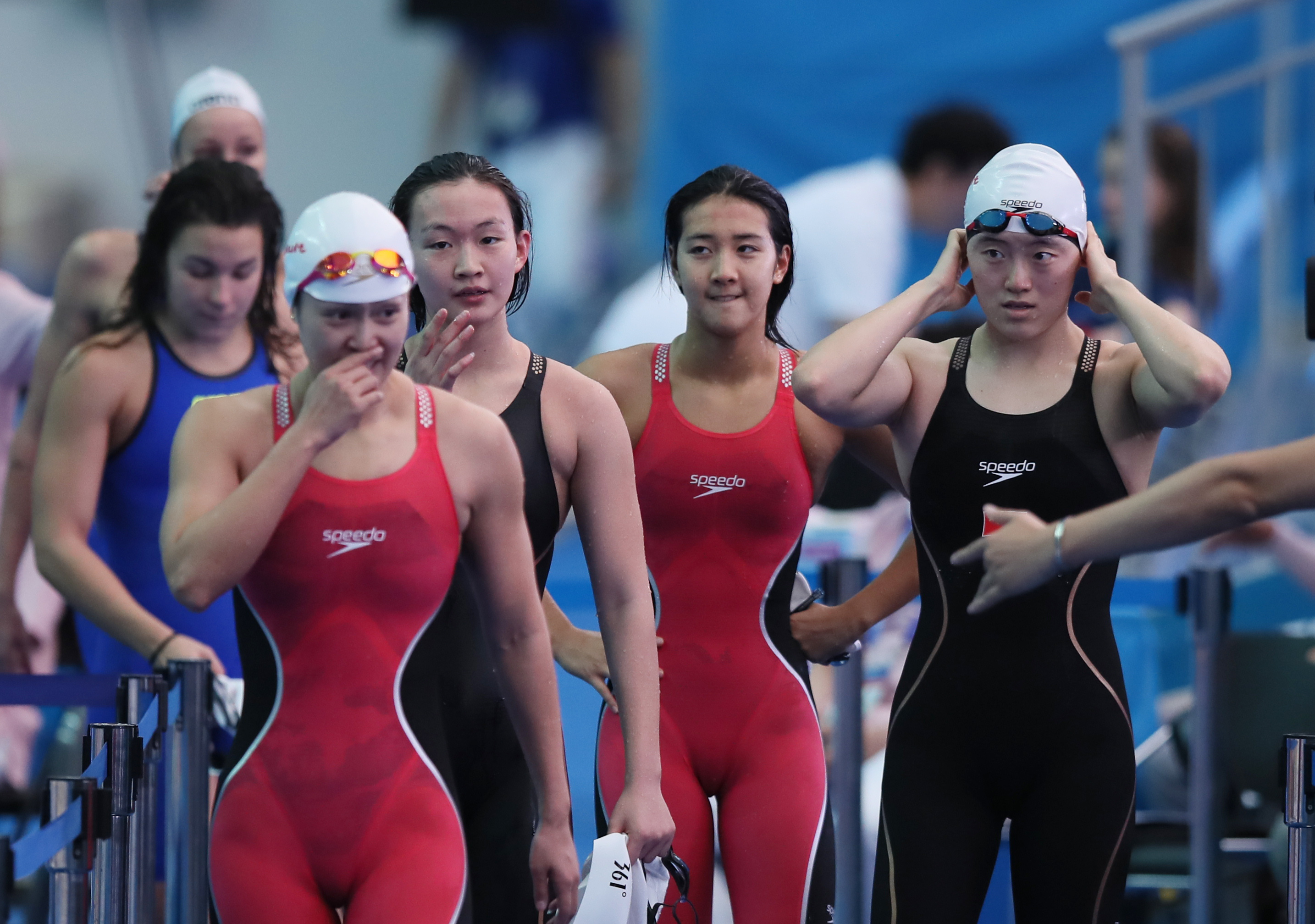 女子4x200米自由泳决赛图片