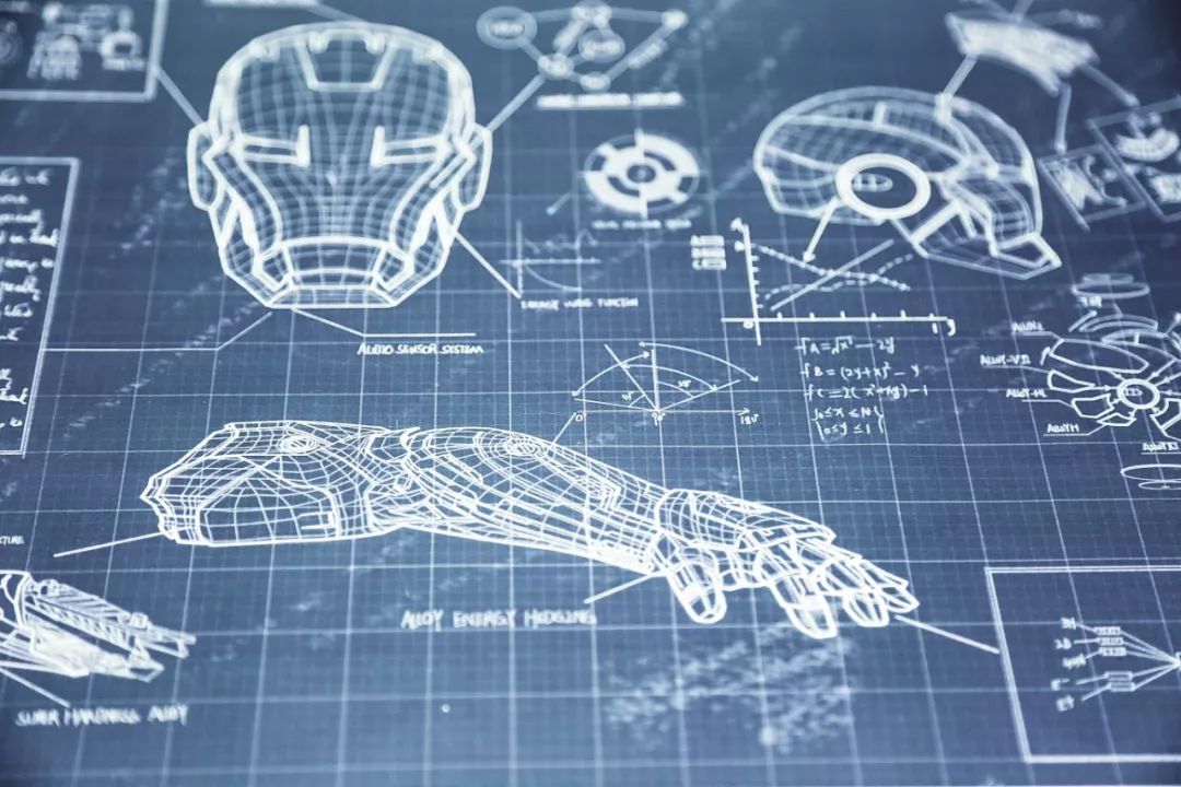 (比如钢铁侠初代战甲的手稿,史塔克工业博览会门票,黑寡妇的审讯记录