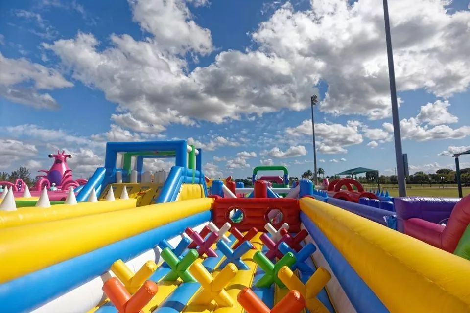 世界上最大的蹦床乐园来纽约了好玩到爆快抢票