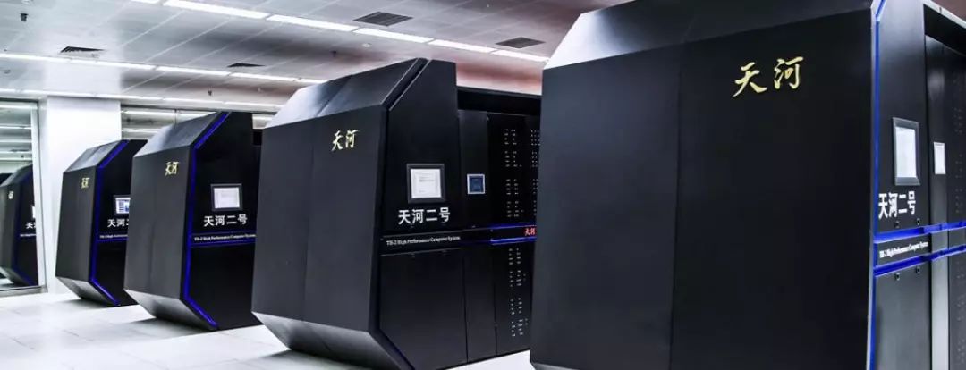 易事特为中山大学数据科学与计算机学院提供高效节能数据中心解决方案
